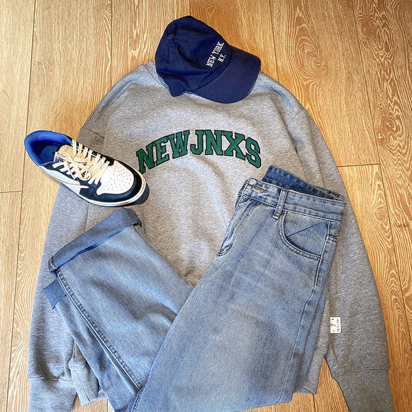 Ανδρικό τζιν φαρδύ μοντέλο