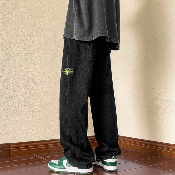 Ανδρικό τζιν φαρδύ μοντέλο με λογότυπο και τσέπη