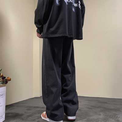 Ανδρικό τζιν φαρδύ με κορδόνια