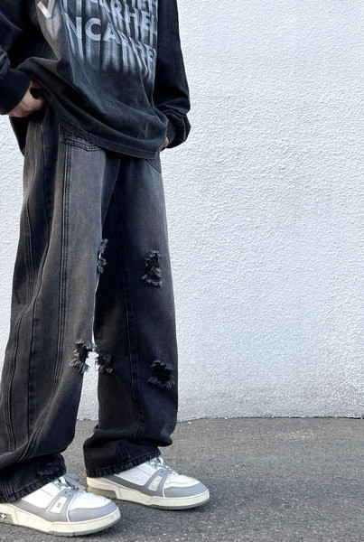 Meeste vabaaja rebenenud mustriga taskuteksad