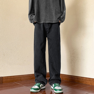 Férfi farmer letisztult design zsebekkel