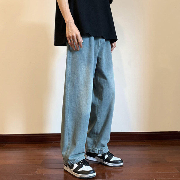 Ανδρικό casual τζιν με φαρδύ σχέδιο τσέπες