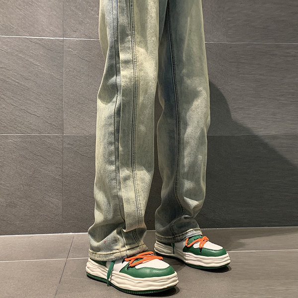 Retro stiilis vabaaja meeste teksad