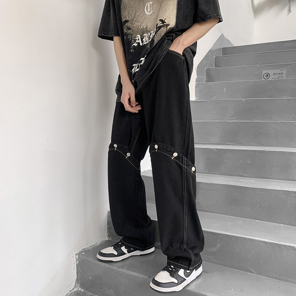 Madingi vyriški džinsai su kišenėmis ir sagomis