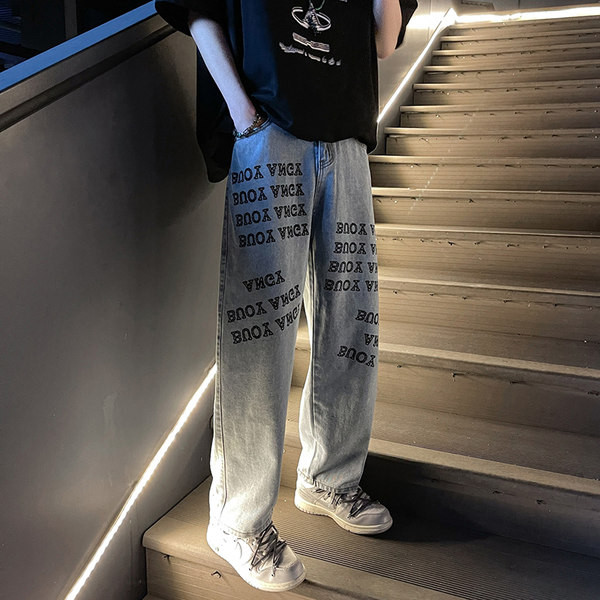Ανδρικό τζιν φαρδύ με επιγραφή