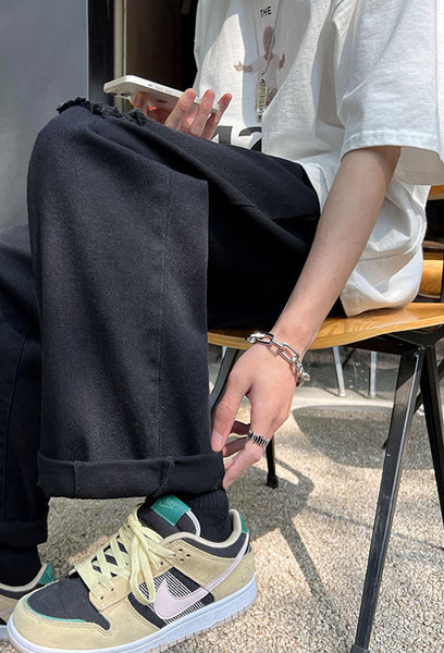 Rebenenud motiividega meeste teksapükste laia sääremudel