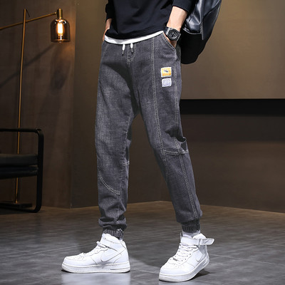 Paelte ja logoga vabaaja teksad meestele