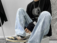 Meeste vabaaja teksad tikandiga