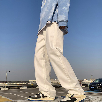 Καθαρό μοντέλο ανδρικό τζιν με ίσιο σχέδιο τσέπης