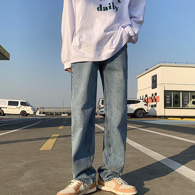 Καθαρό μοντέλο ανδρικό τζιν με ίσιο σχέδιο τσέπης