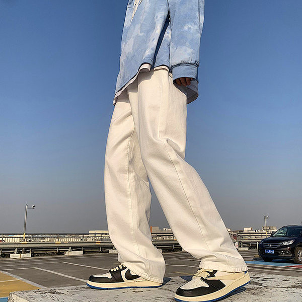 Καθαρό μοντέλο ανδρικό τζιν με ίσιο σχέδιο τσέπης