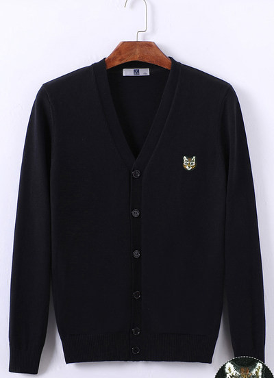 Meeste vest tikandite ja nööpidega