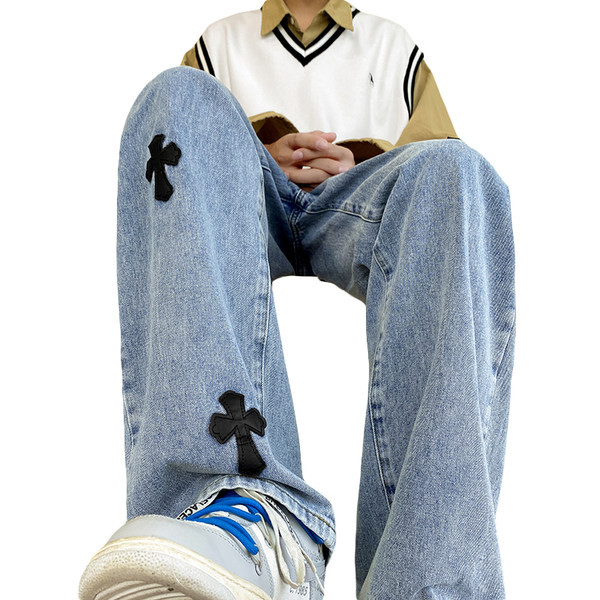 Férfi farmer díszkereszttel