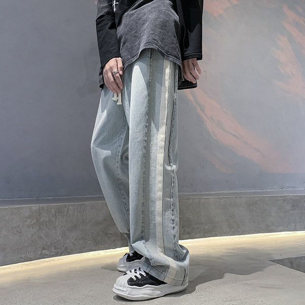 Meeste vabaaja teksad õmbluste ja alläärega