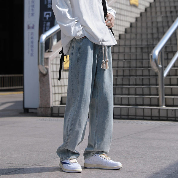 Mitmes värvitoonis paeltega meeste teksad