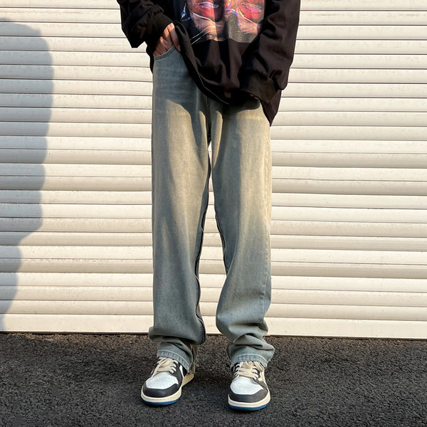 Ανδρικό τζιν με καθαρό μοντέλο τσέπης και κουμπιά