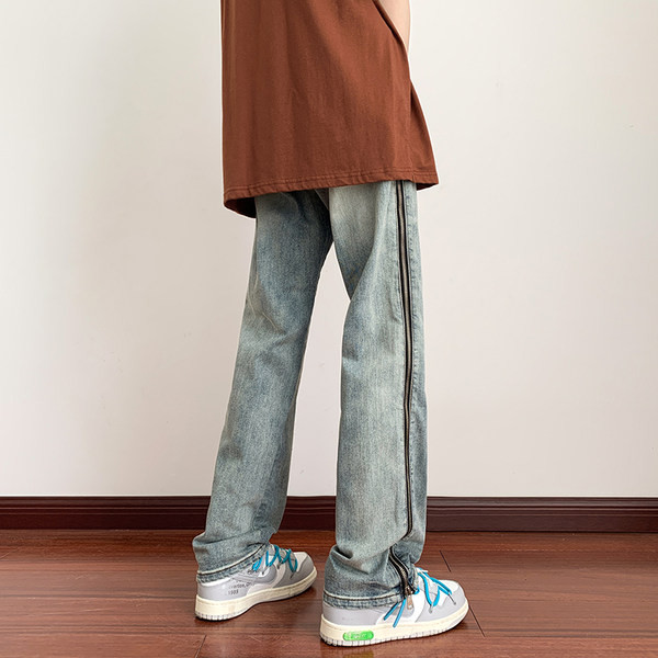 Ανδρικό casual τζιν με τσέπη και φερμουάρ στα μπατζάκια