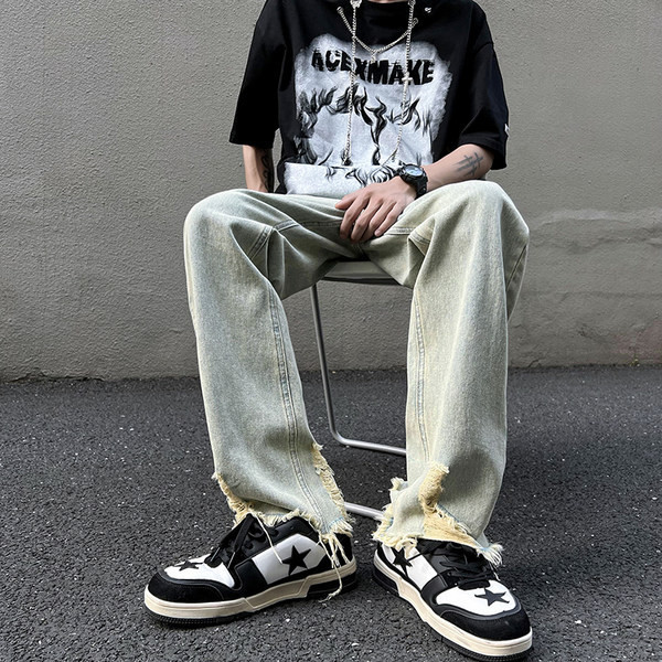 Egyenes szárú férfi farmernadrág zsebbel