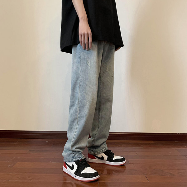 Taskuga vabaaja meeste suvised sirged teksad