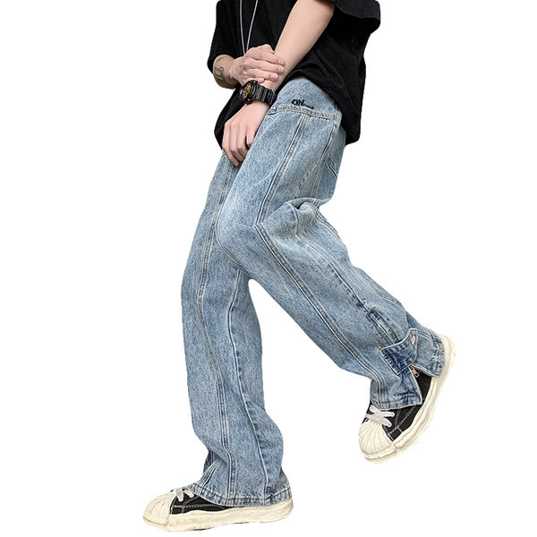 Modern férfi farmernadrág cipzárral és gombbal a szárán