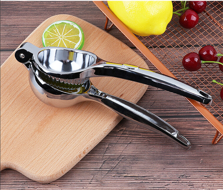 Лимоноизстисквачка от неръждаема стомана Удобна ръчна портокалова сокоизстисквачка Машина за цитрусова преса Кухненска мини преносима сокоизстисквачка с дръжка