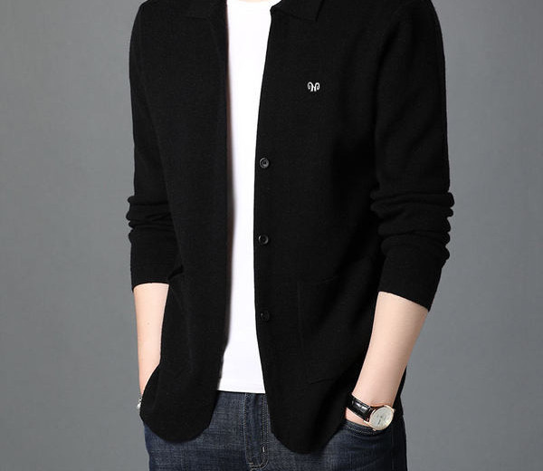 Muški ležerni kardigan s vezom i gumbima