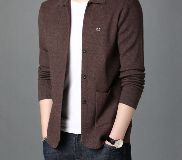 Muški ležerni kardigan s vezom i gumbima