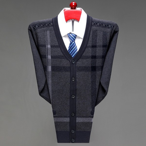 Cămașă casual în carouri cu buzunar și nasturi