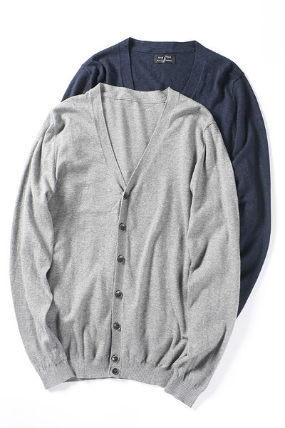 Cardigan pentru bărbați cu decolteu ascuțit în două culori