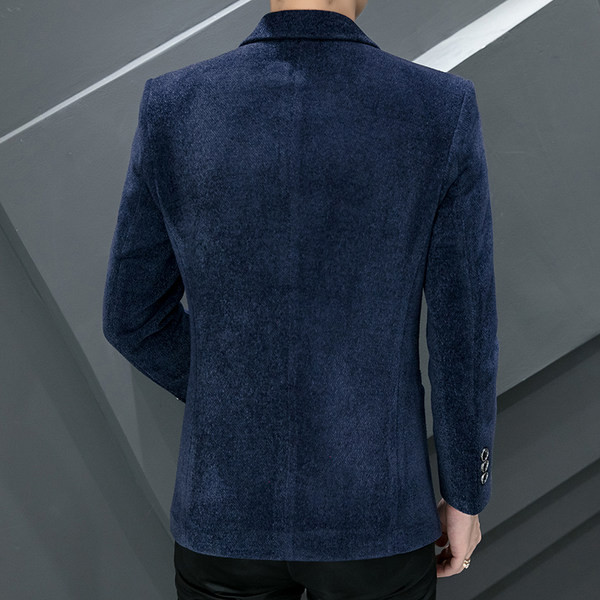 Geaca barbatesta cu nasturi si buzunar