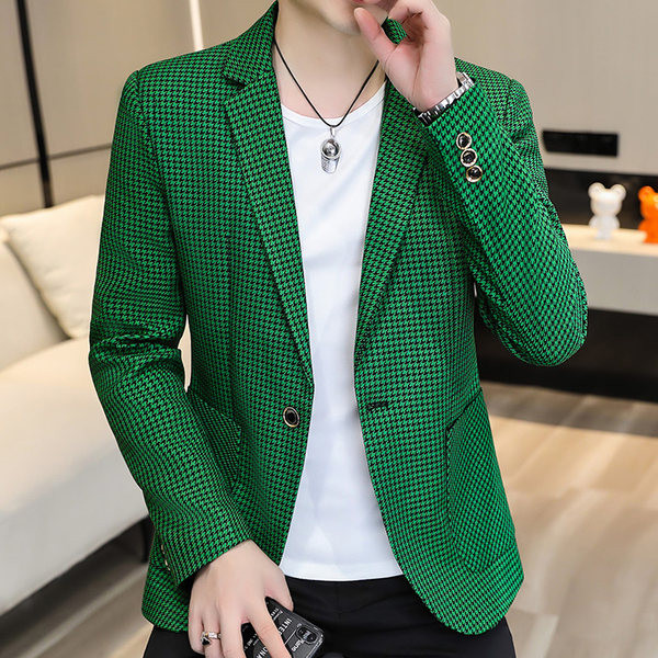 Jachetă în carouri, cu nasturi