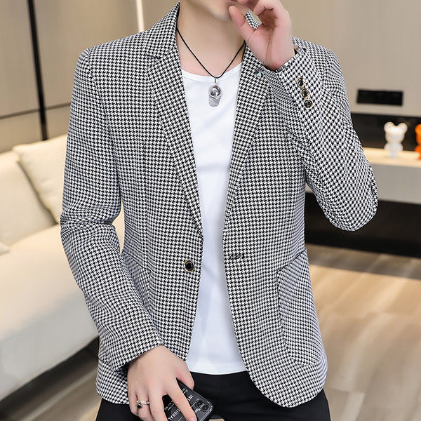 Jachetă în carouri, cu nasturi