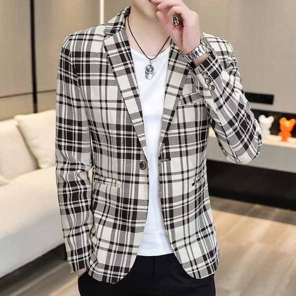 Geaca in carouri cu buzunar