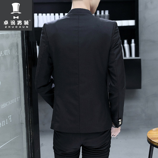 Geaca eleganta pentru barbati cu nasturi - model montat