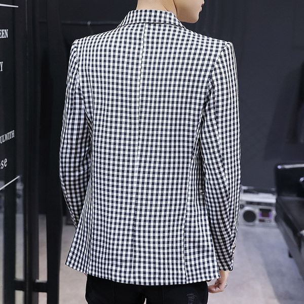 Geaca barbati in carouri cu nasturi - model montat