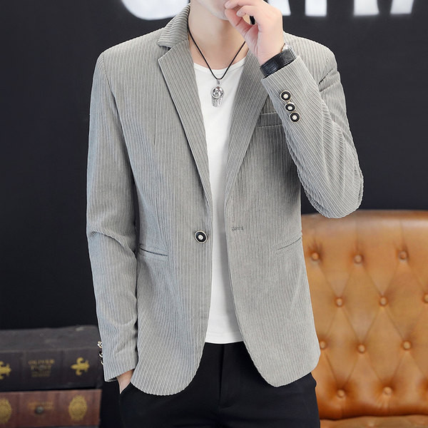 Geaca din catifea de toamna model montata