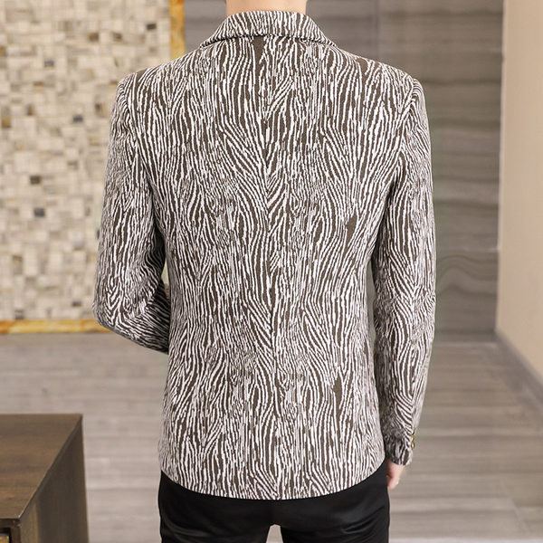 Jachetă bărbătească elegantă cu model