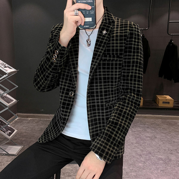 Geaca eleganta pentru barbati cu nasturi si buzunar