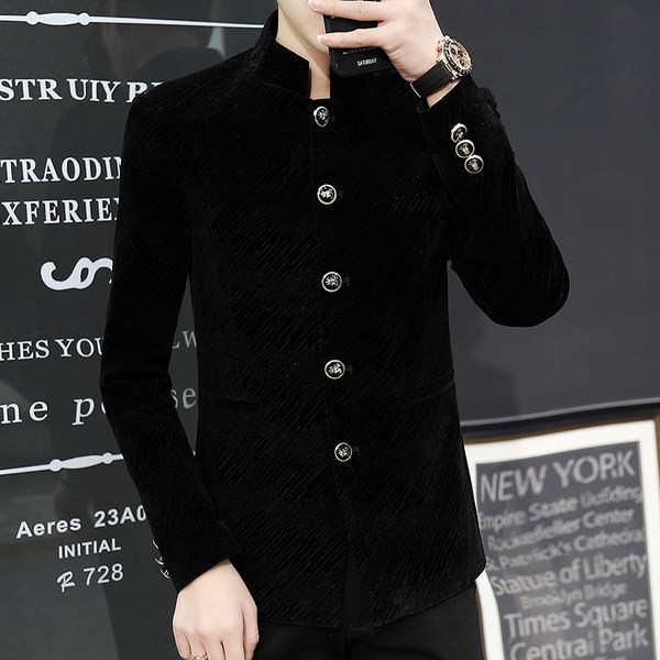 Geaca eleganta cu guler si nasturi