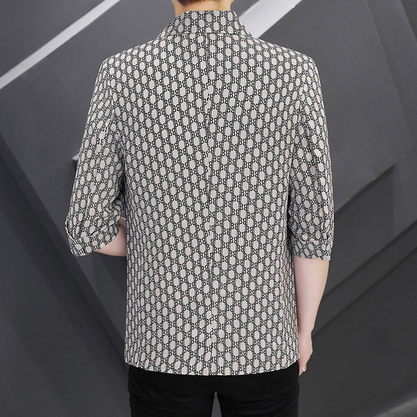 Jachetă de primăvară model montată cu mânecă 3/4