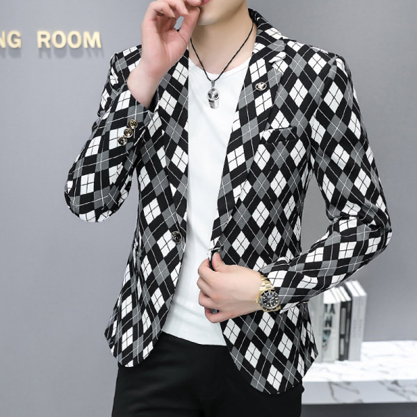 Geaca de toamna in carouri pentru barbati - model montat