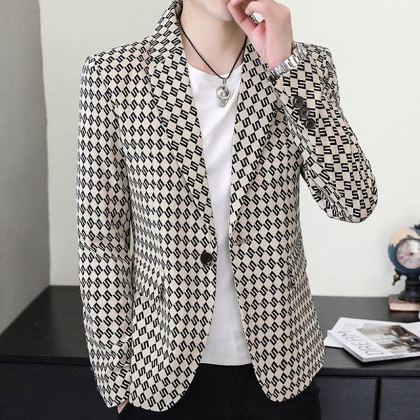 Geaca barbatesta cu nasturi si buzunar