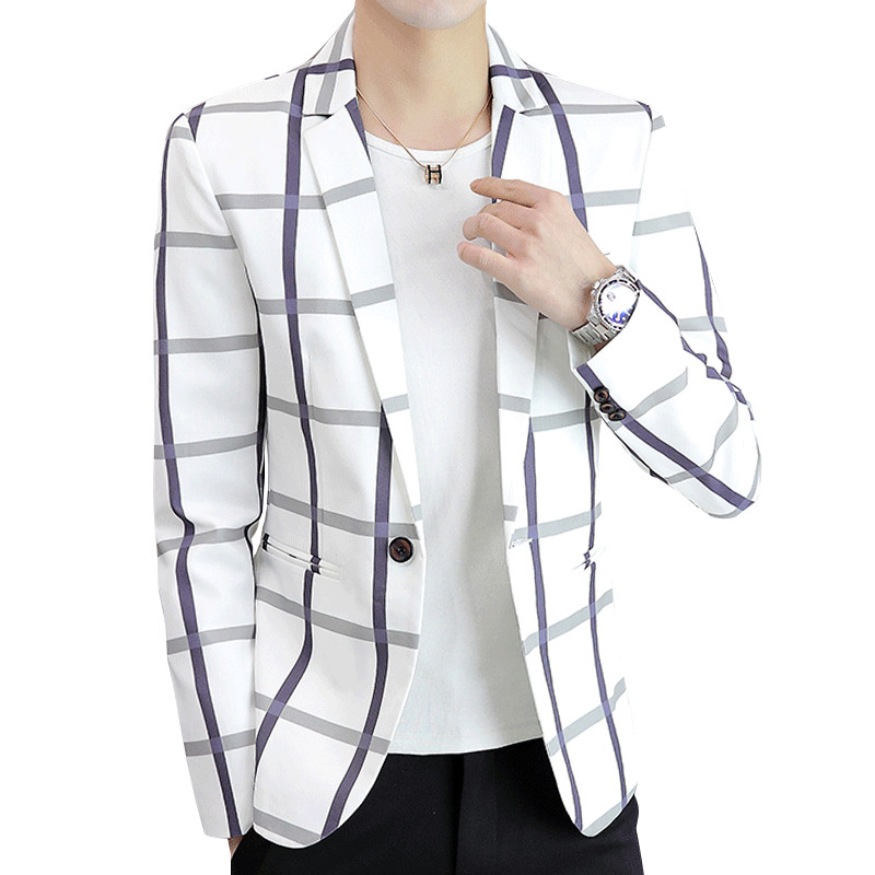 Jachetă în carouri în trei culori