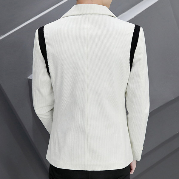 Ležerna muška jakna s ukrasima