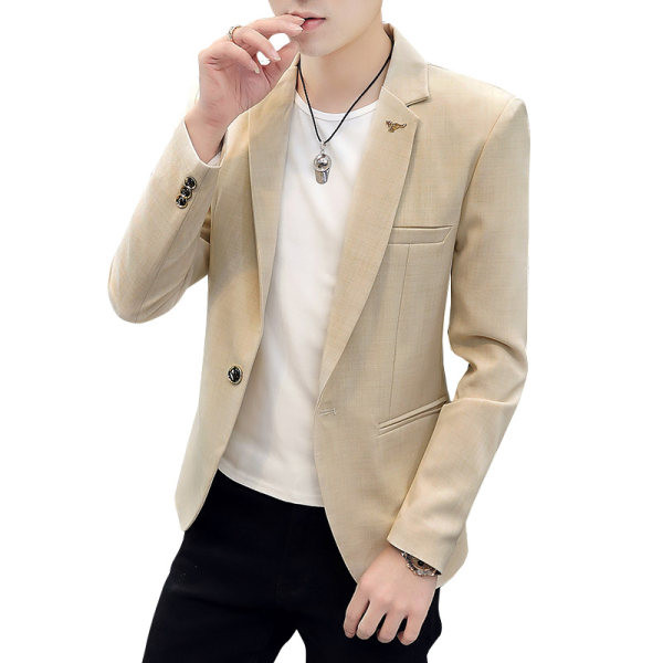 Elegantiškas vyriškas švarkas su metaliniais dekoratyviniais elementais