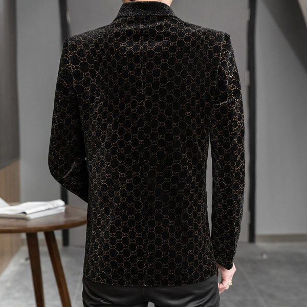 Muška jakna sa geometrijskim oblicima