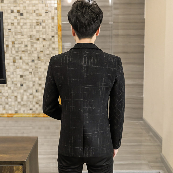 Geaca neagra pentru barbati cu nasturi si buzunar