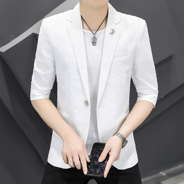 Vyriškas švarko modelis su apykakle