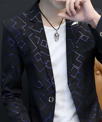 Geaca barbatesta cu forme geometrice si buzunar