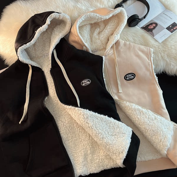 Vestă pentru bărbați cu glugă în jos și inscripție